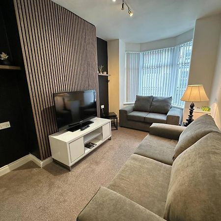 2Br Stylish Ormeau Road House Βίλα Μπέλφαστ Εξωτερικό φωτογραφία