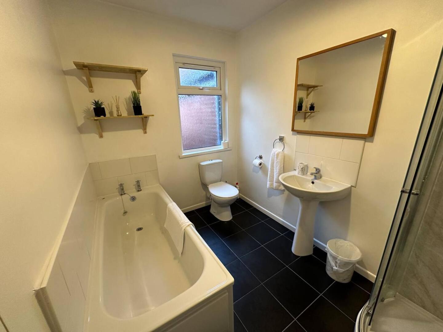 2Br Stylish Ormeau Road House Βίλα Μπέλφαστ Εξωτερικό φωτογραφία